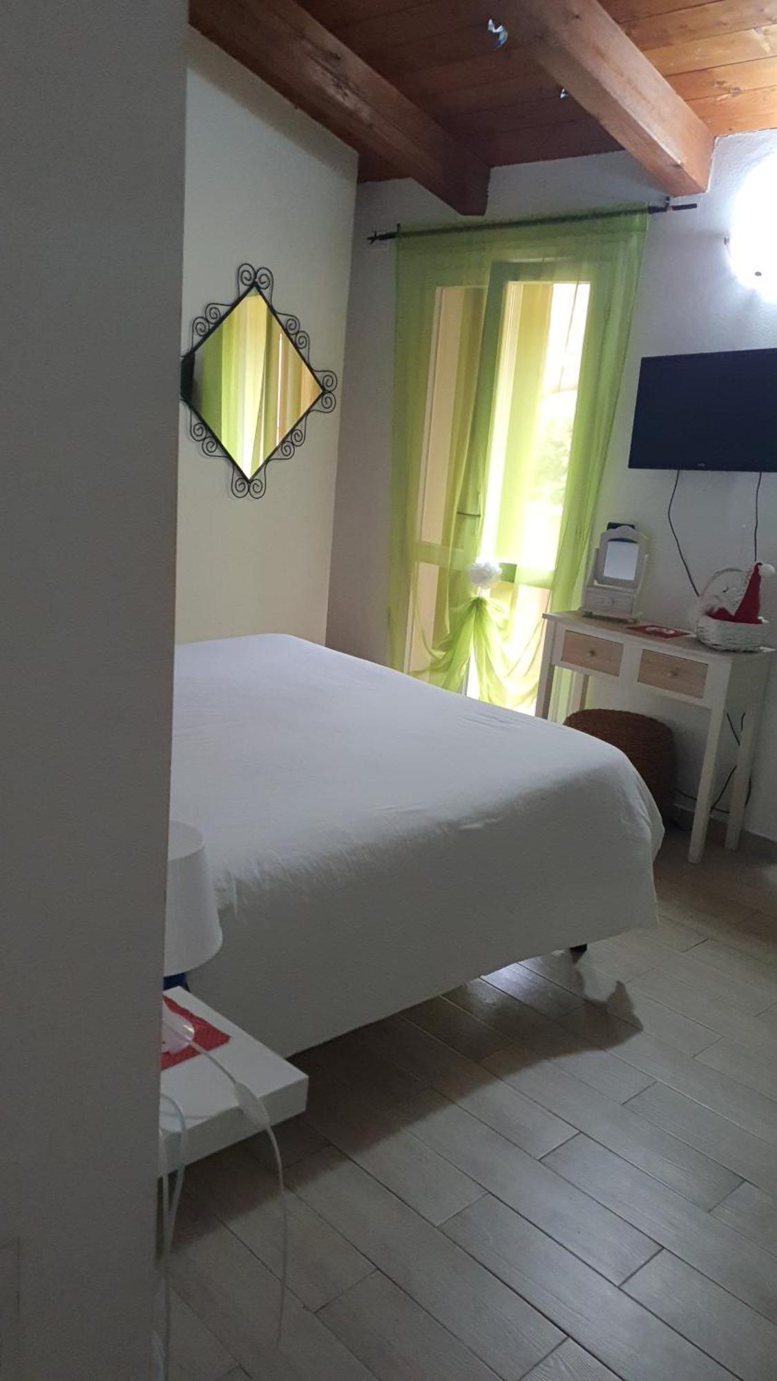 Bed and Breakfast Il Delfino A Bolonia Exterior foto